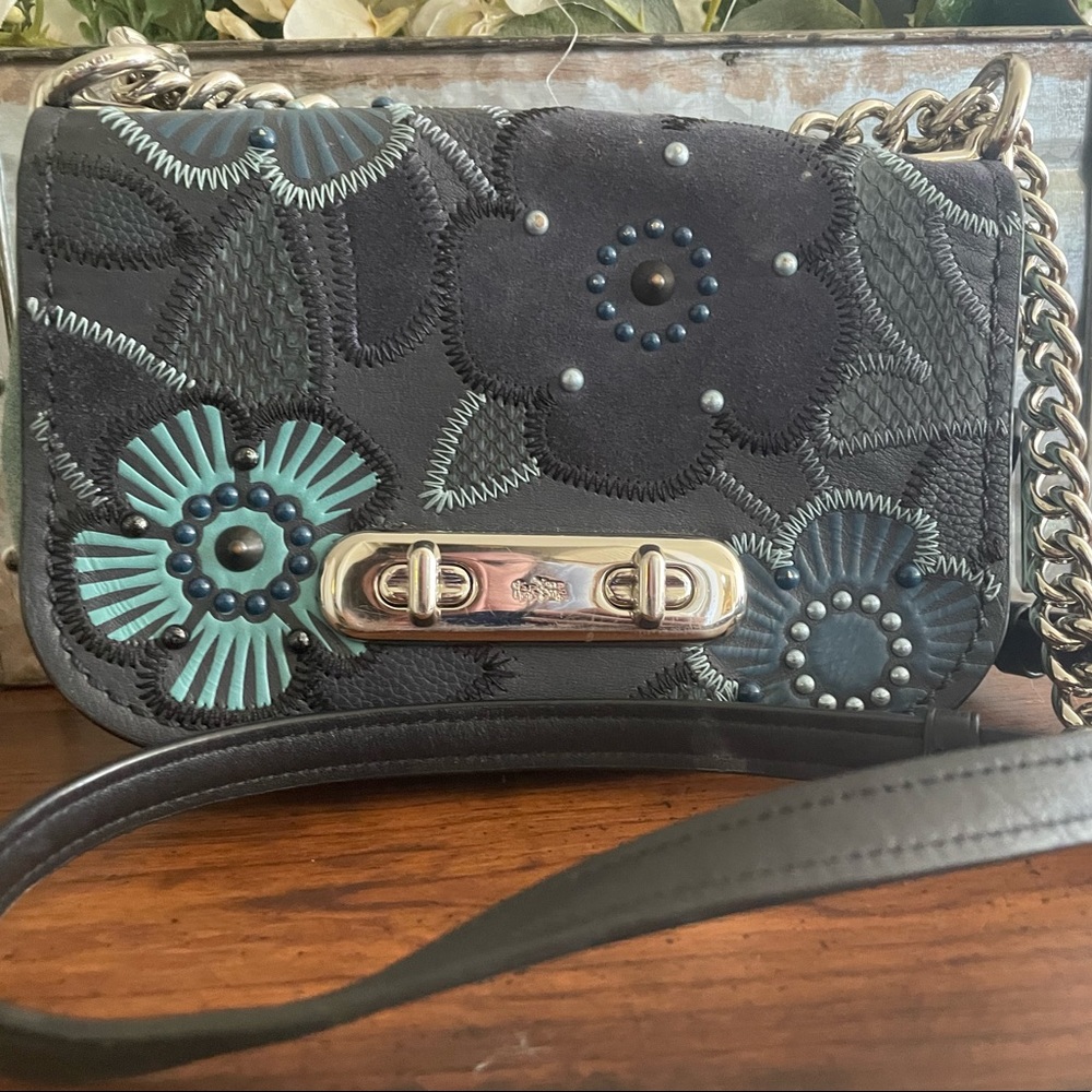 Coach Swagger Shoulder Bag Patchwork Tea Rose - image 1